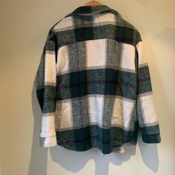 SHEIN Green and White Checkered Jacket Fall Outdoors - Picture 2 of 3